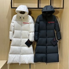 프라다 패딩