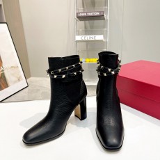 발렌티노 부츠