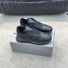 프라다 스니커즈