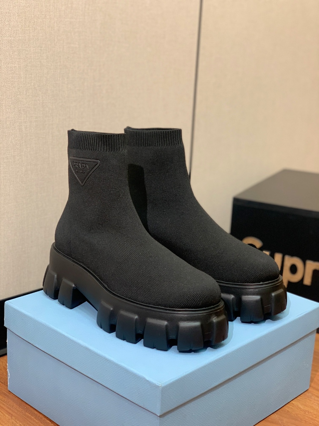 프라다 부츠