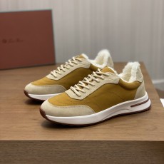 로로피아나 스니커즈