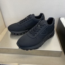 프라다 스니커즈