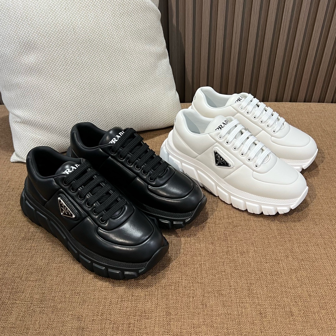 프라다 스니커즈