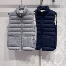 톰브라운 패딩조끼
