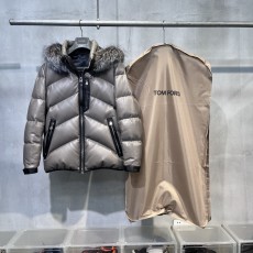 톰포드 가죽패딩