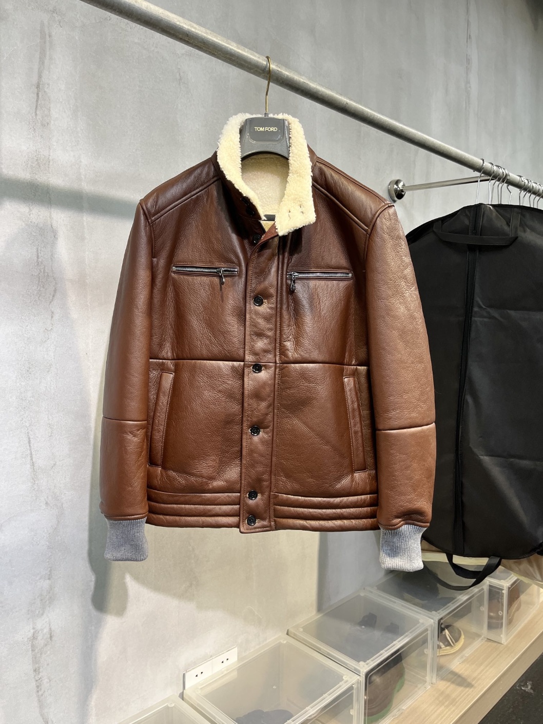 브루넬로쿠치넬리 무스탕