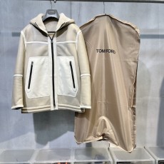 톰포드 무스탕