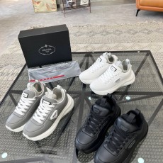 프라다 스니커즈