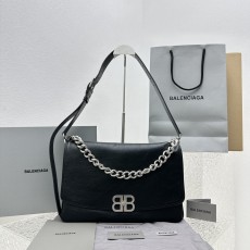 발렌시아가 BB소프트라지플랩백