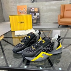 펜디 스니커즈
