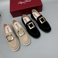 로저비비에 로퍼