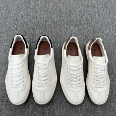 로로피아나 스니커즈