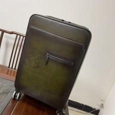 벨루티 캐리어