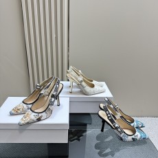 디올 슬링백