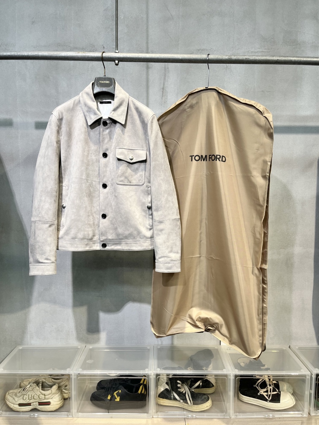 톰포드 가죽자켓