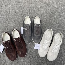 브루넬로쿠치넬리 스니커즈