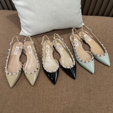 발렌티노 슬링백
