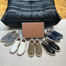로로피아나 스니커즈