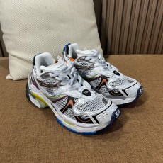 발렌시아가 스니커즈