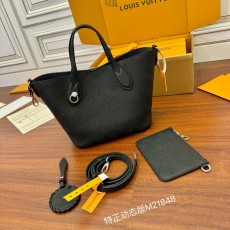 루이비통 블라썸PM