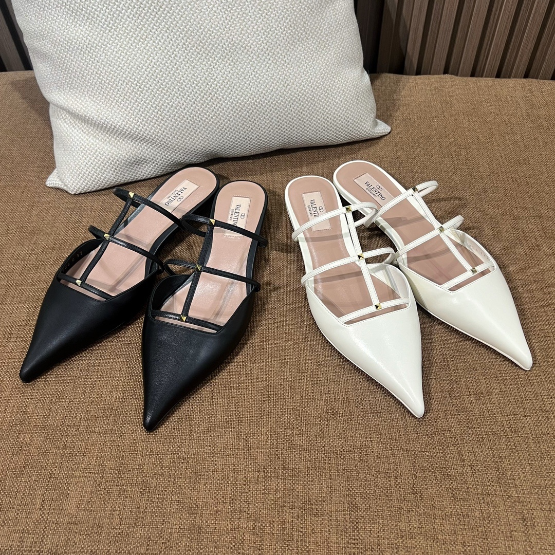 발렌티노 뮬슬리퍼