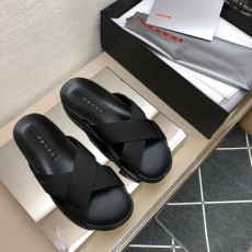 프라다 슬리퍼