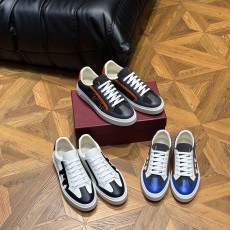 페라가모 스니커즈