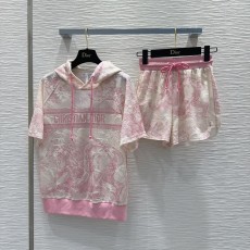 디올 트레이닝복