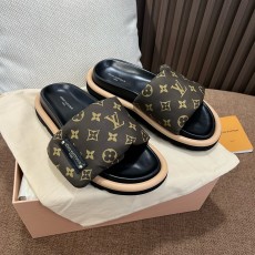 루이비통 슬리퍼