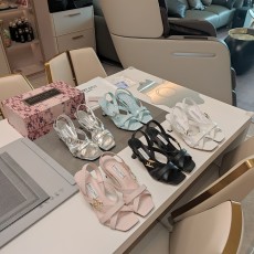 지미추 샌들