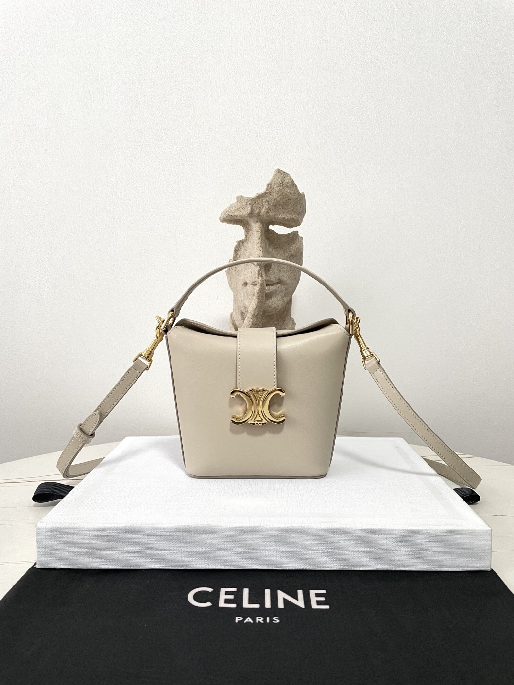 셀린느 트리오페미니버킷백