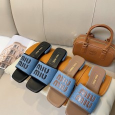 미우미우 슬리퍼