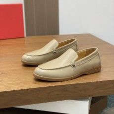 발렌티노 로퍼