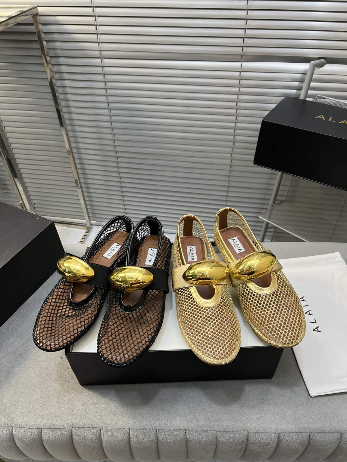 알라이아 플랫슈즈
