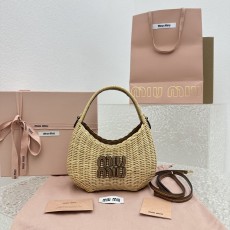 미우미우 완더위커핸드백