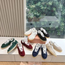 미우미우 스니커즈