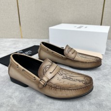 벨루티 로퍼