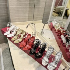 발렌티노 샌들