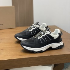 버버리 스니커즈