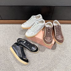 미우미우 스니커즈