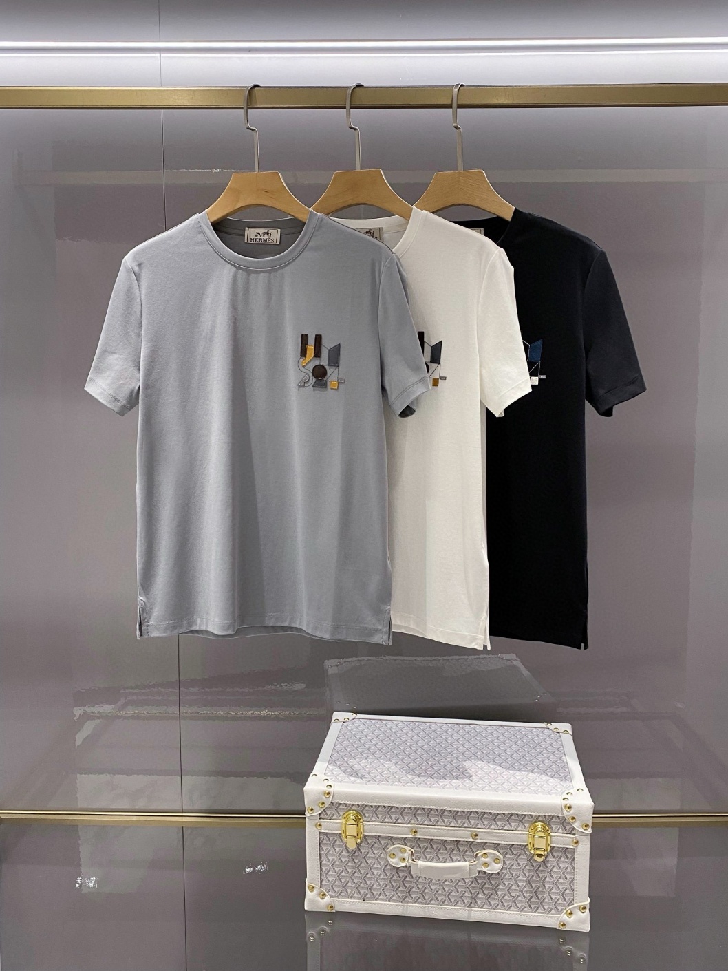 에르메스 반팔티