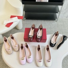 로저비비에 플랫슈즈