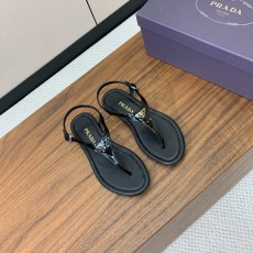 프라다 조리샌들