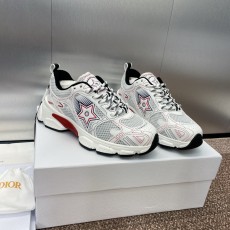 디올 스니커즈