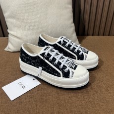 디올 스니커즈