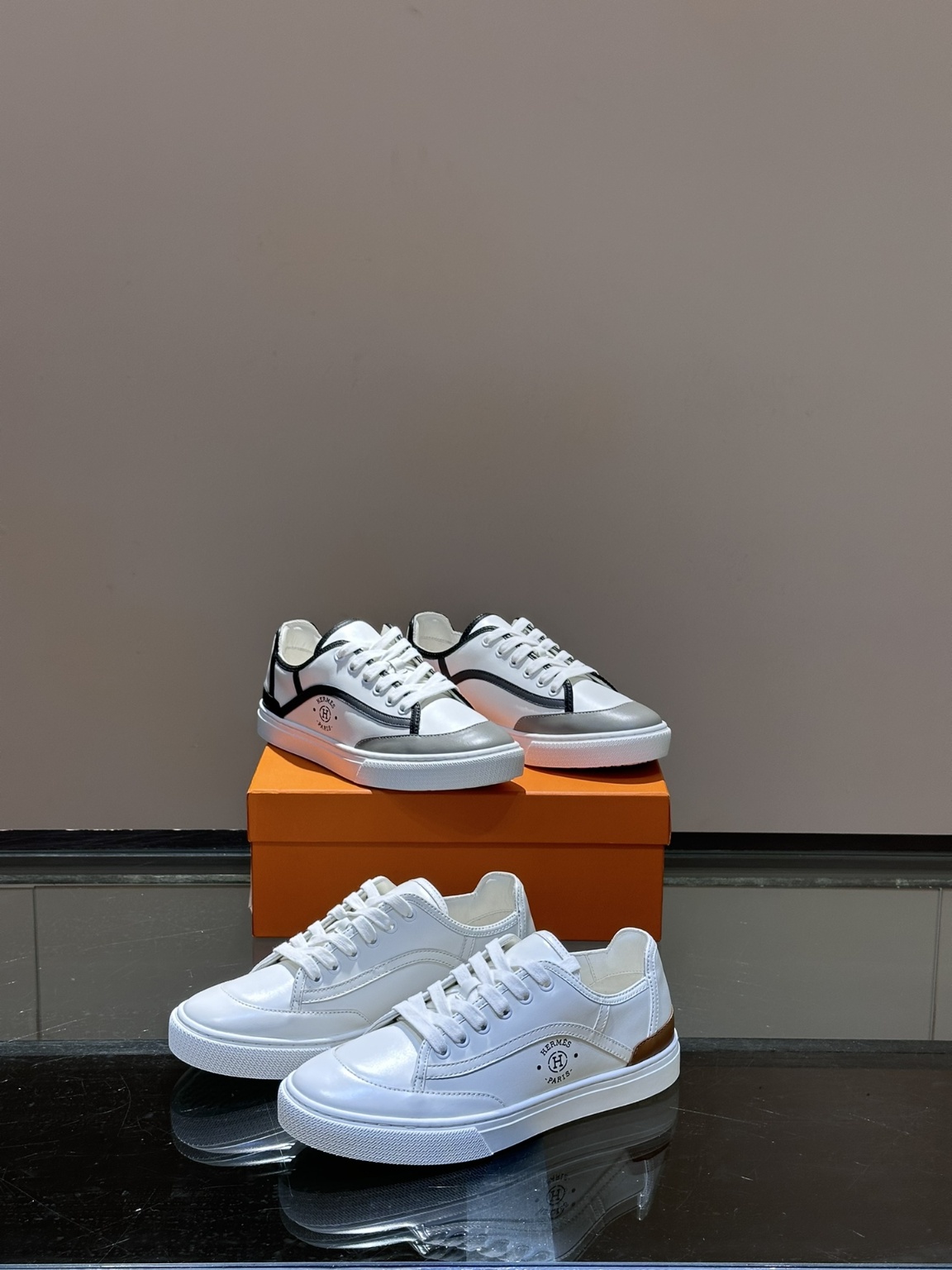 에르메스 스니커즈