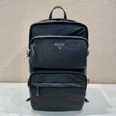 프라다 리나일론사피아노백팩
