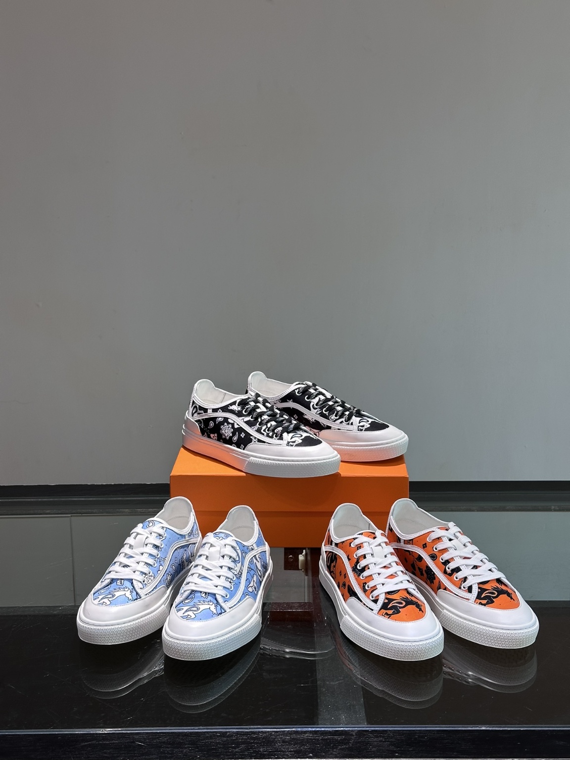 에르메스 스니커즈