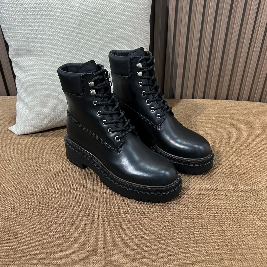 프라다 부츠