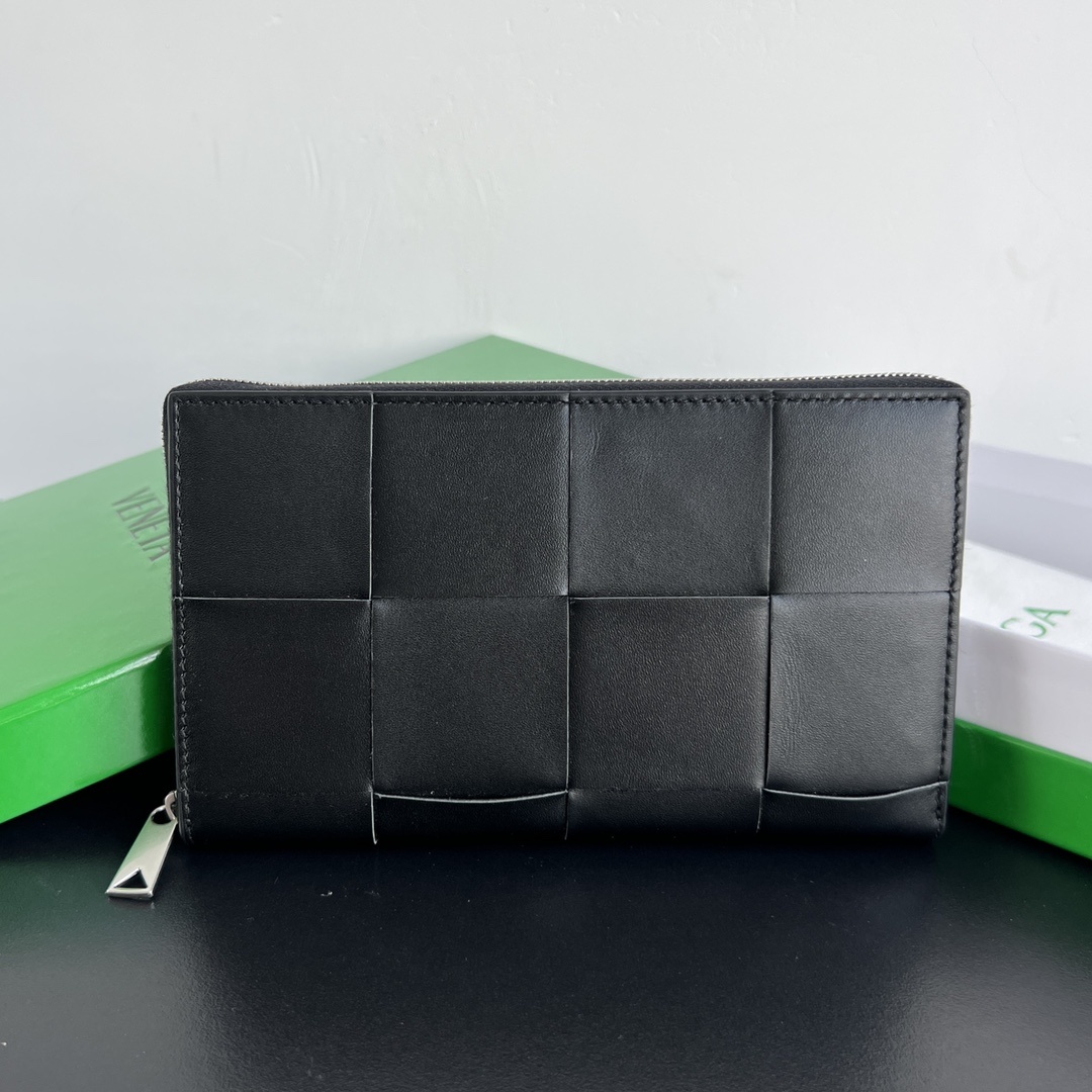 보테가베네타 지퍼장지갑